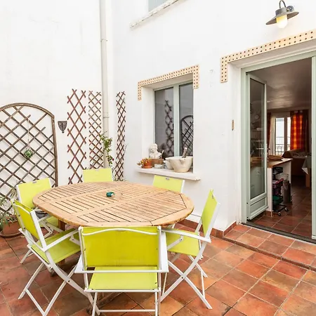 Patio Voltaire - A 5km De La Tatil Evi *